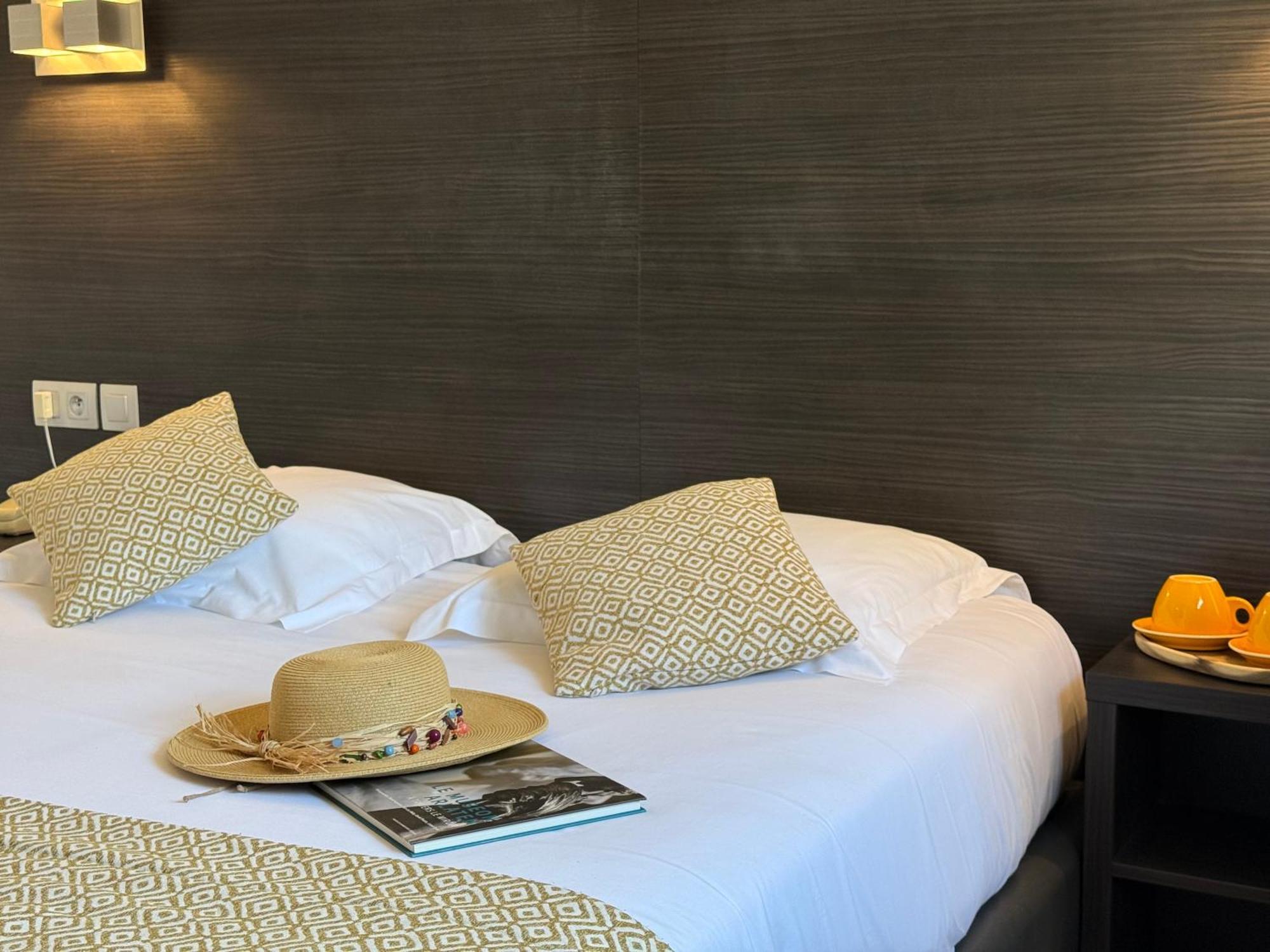 Le Cheval Blanc Hotel Arles Kültér fotó